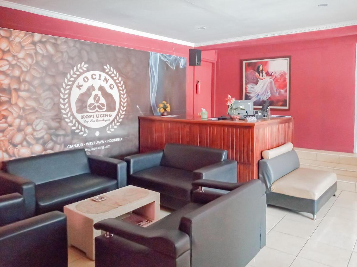Urbanview Hotel Rio Life House Cianjur By Reddoorz Exterior foto