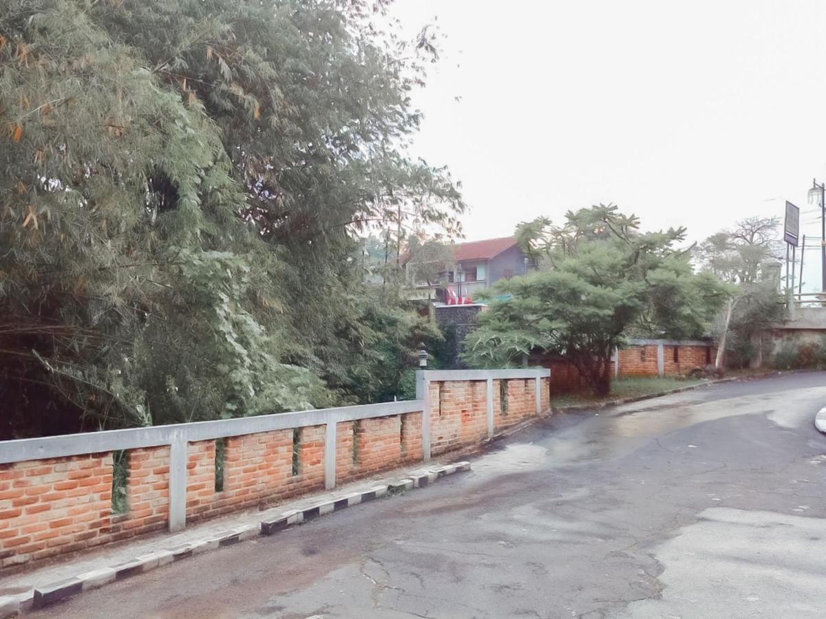 Urbanview Hotel Rio Life House Cianjur By Reddoorz Exterior foto