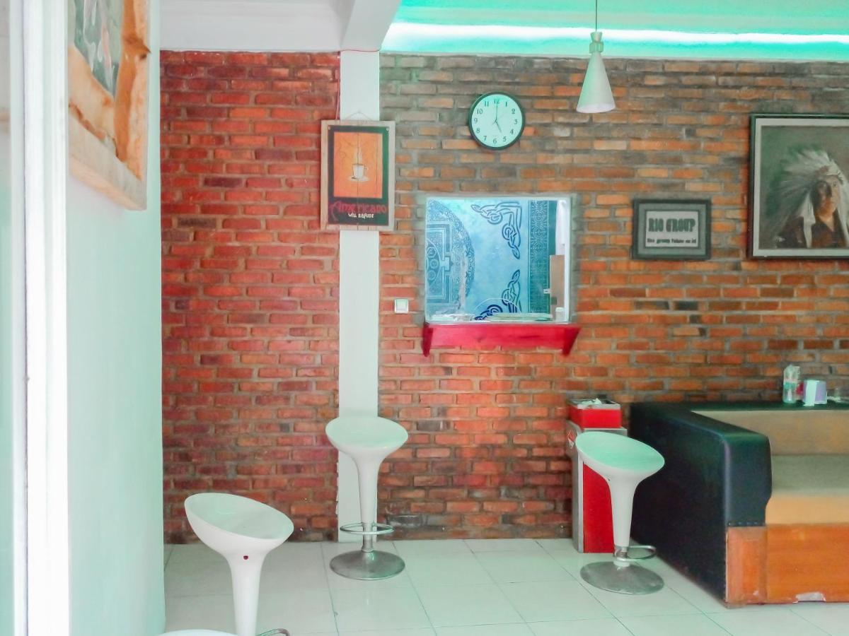 Urbanview Hotel Rio Life House Cianjur By Reddoorz Exterior foto
